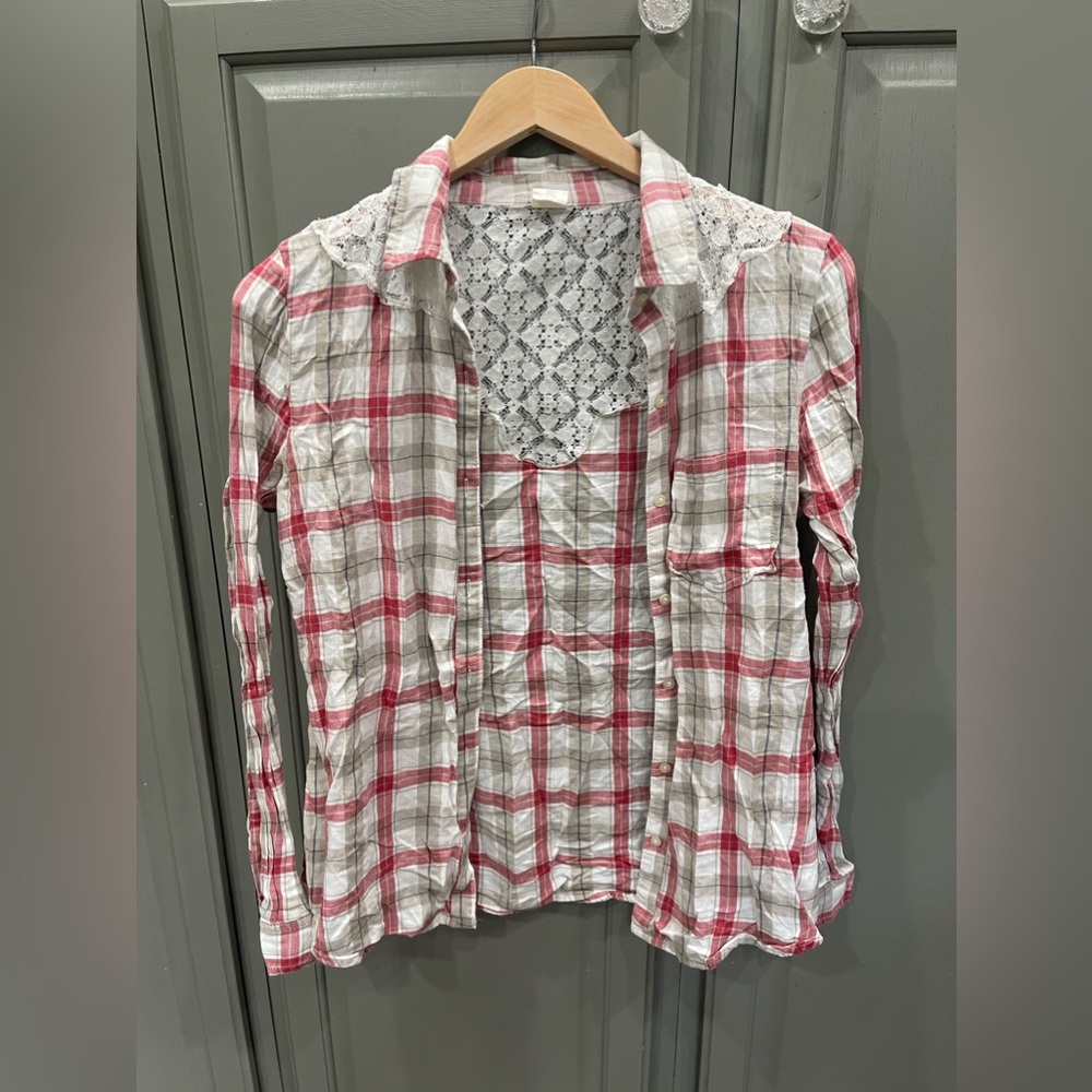Wild Pearl women’s shirt Small